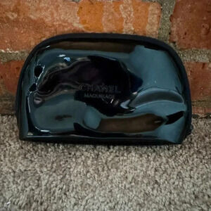 CHANEL Black Patent Leather “Maquillage” Beauty Bag